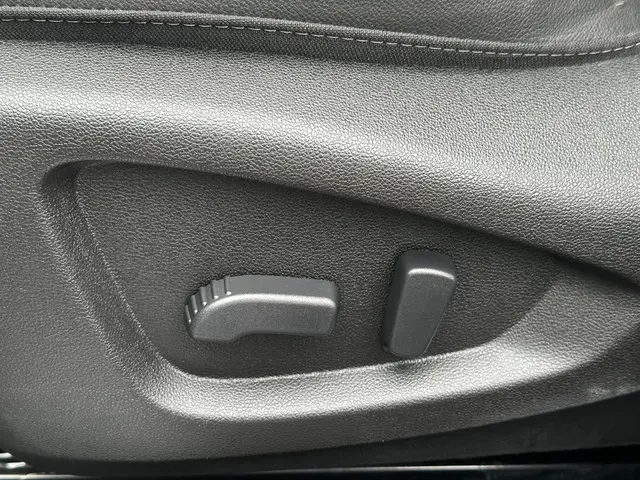 Renault Kadjar TCe 165 Bose 2017 Benzine 19