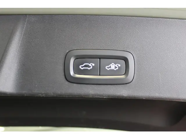 Volvo XC40 Recharge Plus 70 kWh 2022 Elektrisch 16