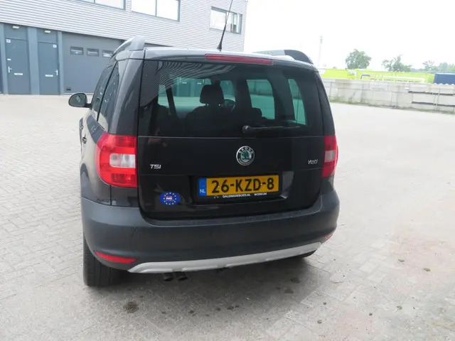 Škoda Yeti 1.2 TSI Elegance automaat 2010 Benzine 5