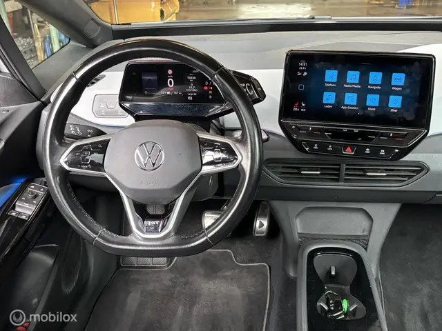 Volkswagen ID.3 First Max. 58 kWh 2020 Elektrisch 12