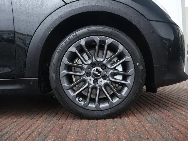 MINI 3-Deurs Mini 1.5 Cooper C Classic L 2026 Benzine 7