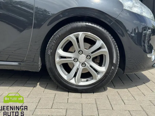 Peugeot 208 1.6 VTi Allure | Navi | Clima | Cruise 2012 Benzine 22