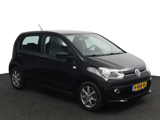 Volkswagen up! 1.0 cheer up! BlueMotion 2013 Benzine 8