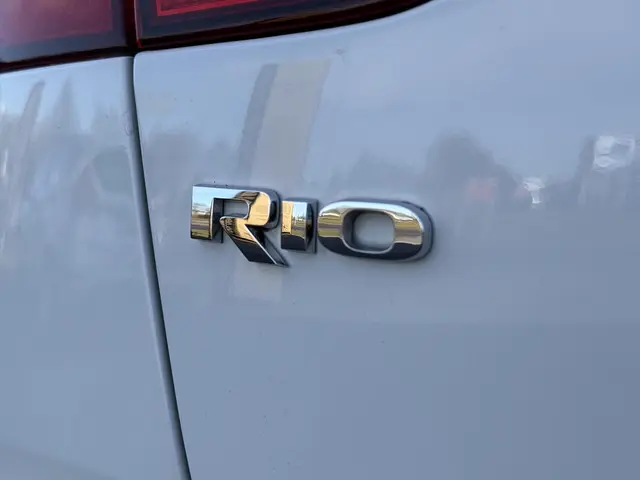 Kia Rio 1.2 CVVT Super Pack 2013 Benzine 32