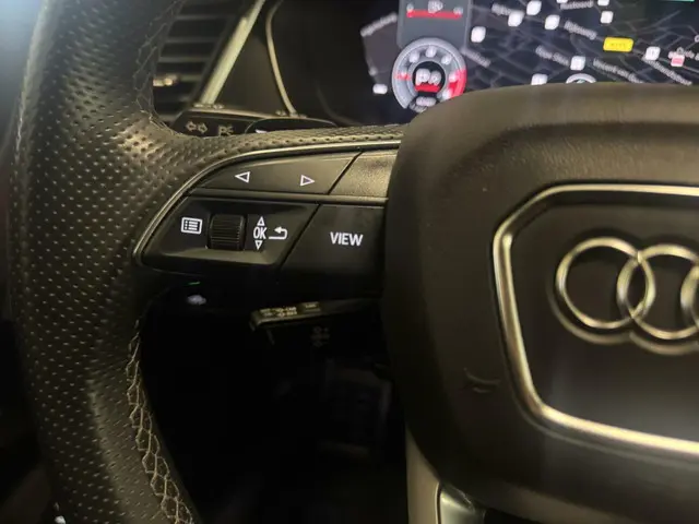 Audi Q5 40 TDI QUATTRO 3x S LINE 2021 Diesel 16