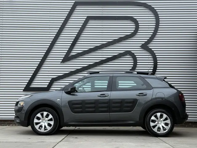 Citroën C4 Cactus 1.2 PureTech Feel 2017 Benzine 4