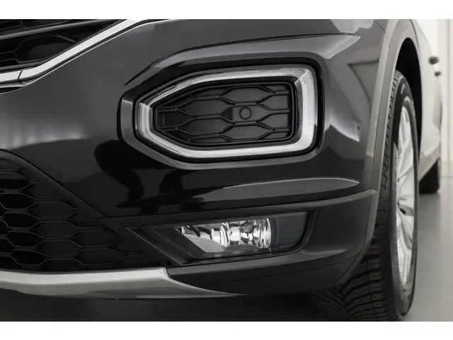 Volkswagen T-Roc 1.5 TSI Sport 2020 Benzine 31
