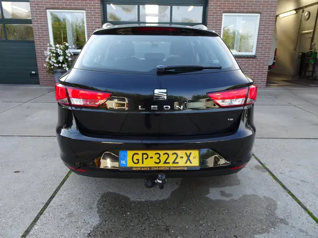 SEAT Leon ST 1.2 TSI Reference Business 2014 Benzine 8