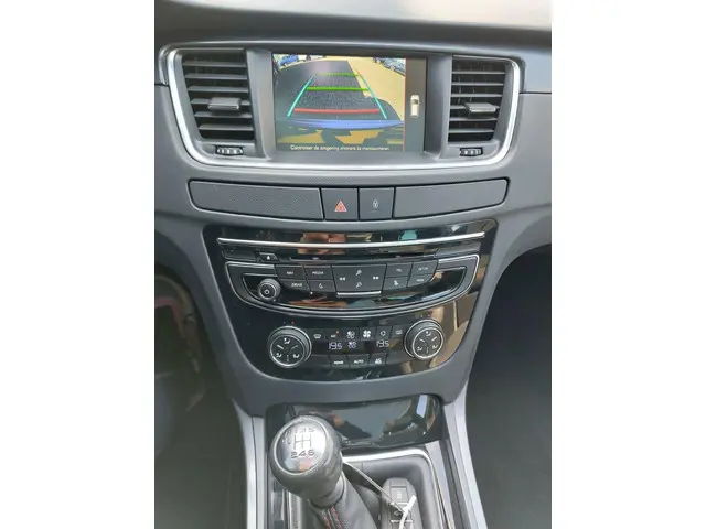 Peugeot 508 SW 1.6 e-THP GT-line 2015 Benzine 21
