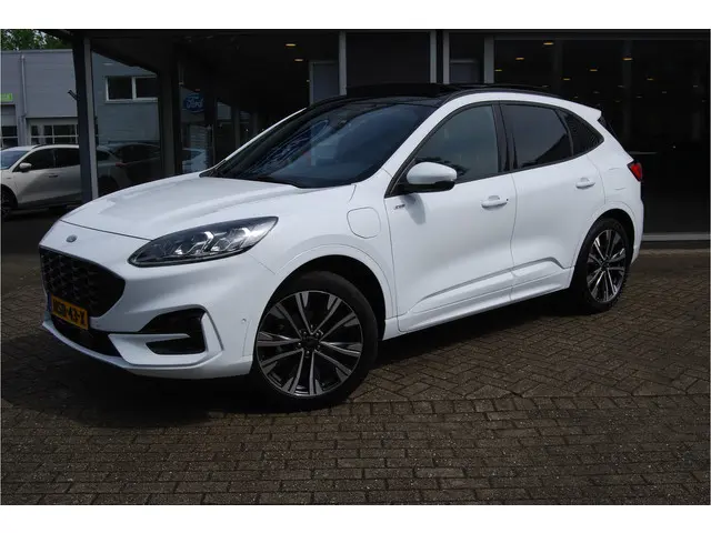 Ford Kuga 2.5 PHEV ST-Line X 225PK 2022 Hybride Benzine 2