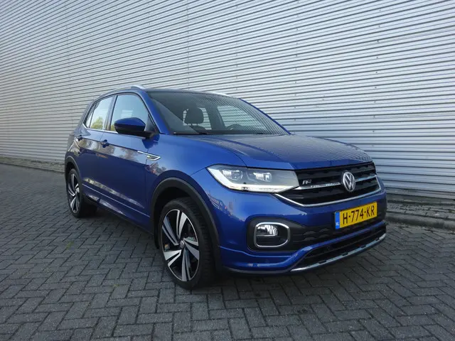 Volkswagen T-Cross 2