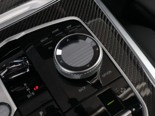 BMW X5 xDrive50e 2025 Hybride Benzine 24