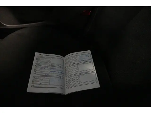 Ford Focus 1.0 / NW MODEL / 12 MAANDEN GARANTIE ! ! 2017 Benzine 7