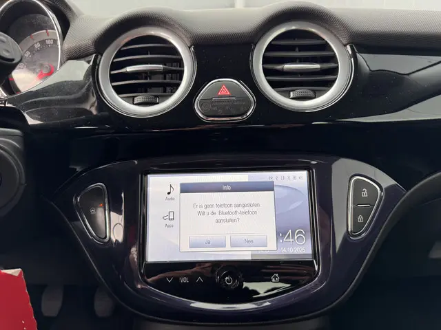 Opel ADAM 1.4 Glam 2013 Benzine 28