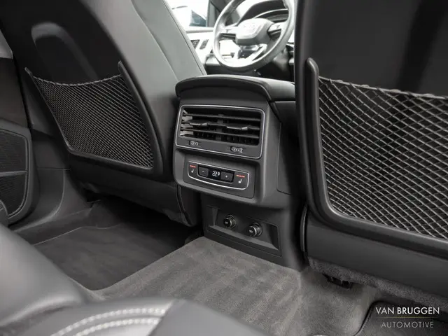 Audi Q8 55 TFSI E Quattro S-Line 2021 Hybride Benzine 6
