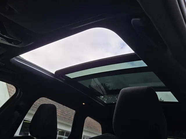 BMW X1 sDrive20i 2023 Hybride Benzine 14