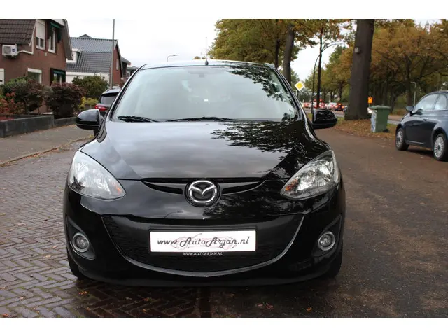 Mazda 2 1.3 Hanabi 2013 Benzine 7