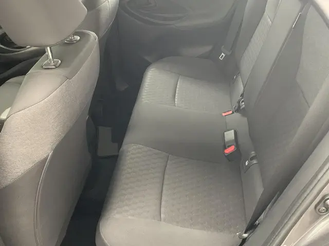 Toyota Yaris 1.5 Hybrid Dynamic 2021 Hybride Benzine 8