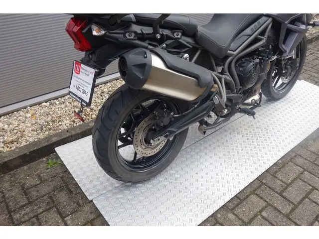 Triumph Tiger  800 XRX 2016 Benzine 11