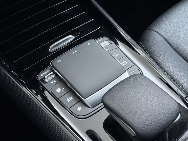 Mercedes-Benz B-Klasse 180 Style 2020 Benzine 34