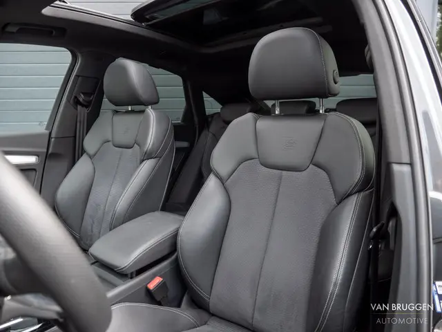 Audi Q5 Sportback 55 TFSI e S-Line 2022 Hybride Benzine 3