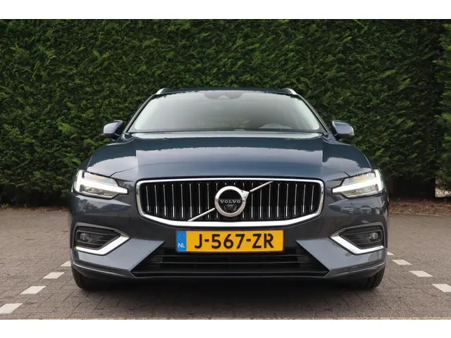 Volvo V60 2.0 B3 Inscription 2020 Benzine 10
