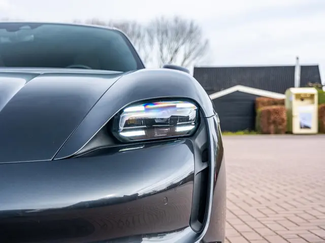 Porsche Taycan Sport Turismo 79 kWh 2022 Elektrisch 12