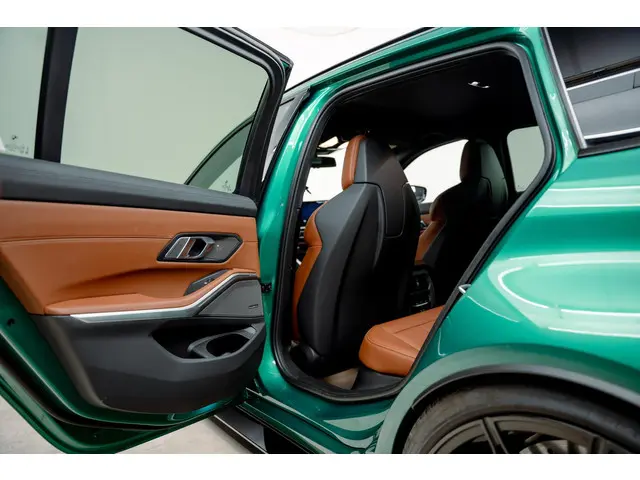 BMW M3 3-serie Touring xDrive Comp 2023 Benzine 47