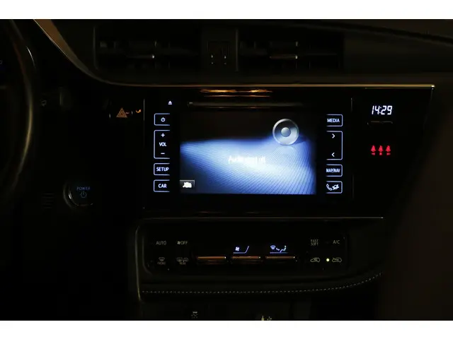 Toyota Auris 1.8 Hybrid Trend 2016 Hybride Benzine 13