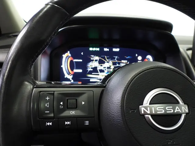 Nissan QASHQAI 1.3 MHEV N-Connecta Design 2023 Benzine 12