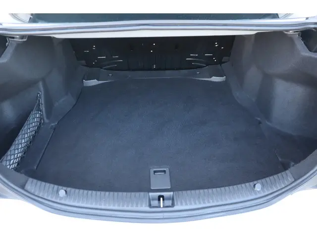 Mercedes-Benz C-Klasse 250 Ambition 2015 Benzine 33