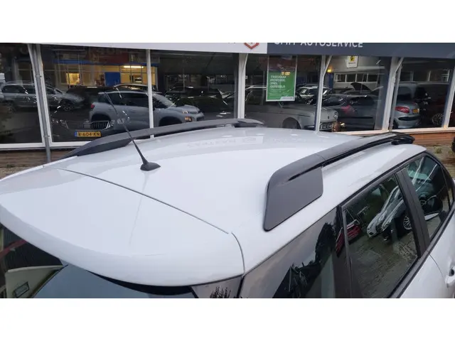 Citroën C3 Aircross 1.2 PureTech S&S Live 2020 Benzine 31