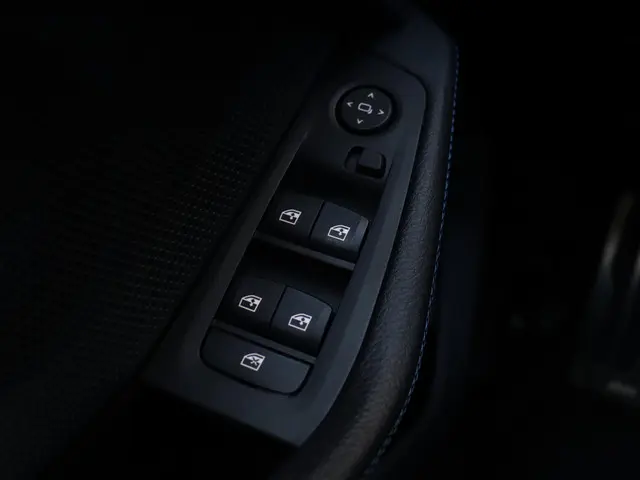 BMW 1 Serie 118i 2022 Benzine 30