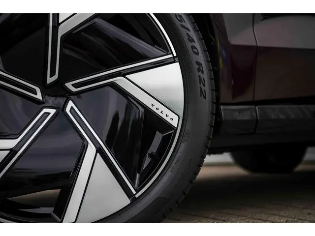 Volvo EX90 Twin Motor Ultra 2025 Elektrisch 17