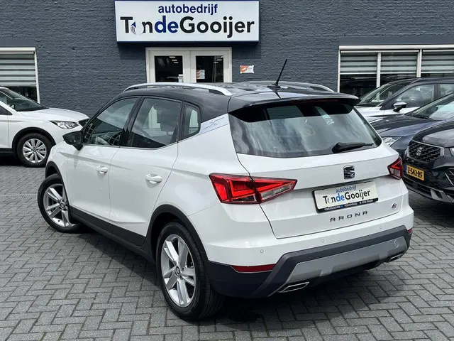 SEAT Arona 1.0 TSi DSG FR Business Intense 2021 Benzine 5