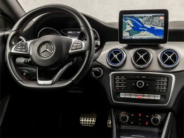 Mercedes-Benz CLA 180 AMG Sport 2017 Benzine 7