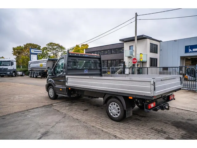 Ford Transit 2.0 TDCI 2022 Diesel 6