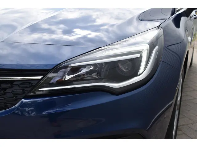 Opel Astra 1.2 Edition 2021 Benzine 8