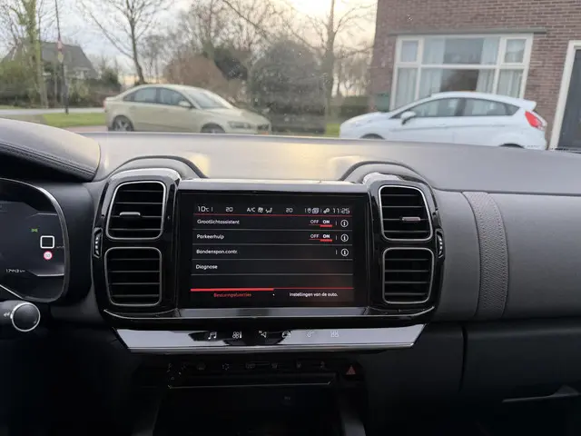 Citroën C5 Aircross 1.2 PureTech Feel 2019 Benzine 12