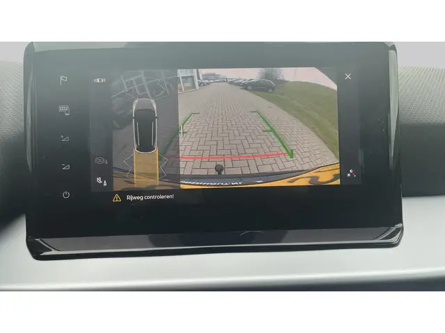 SEAT Arona 1.0 TSI FR Business Intense 2022 Benzine 26