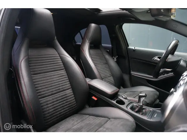 Mercedes-Benz A-Klasse 180 Prestige 2015 Benzine 41