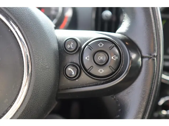 MINI Countryman Mini 1.5 Cooper Salt 2017 Benzine 17