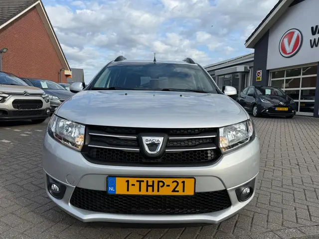 Dacia Logan MCV 0.9 TCe Prestige 2014 Benzine 3
