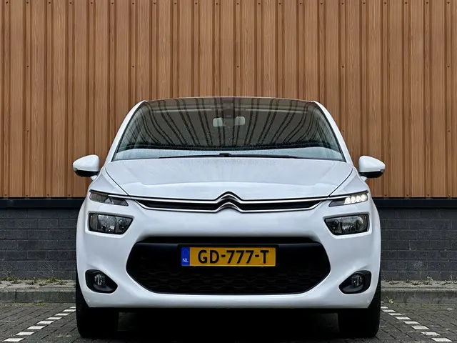 Citroën C4 Picasso 1.2 PureTech Selection 2015 LPG/Gas 2