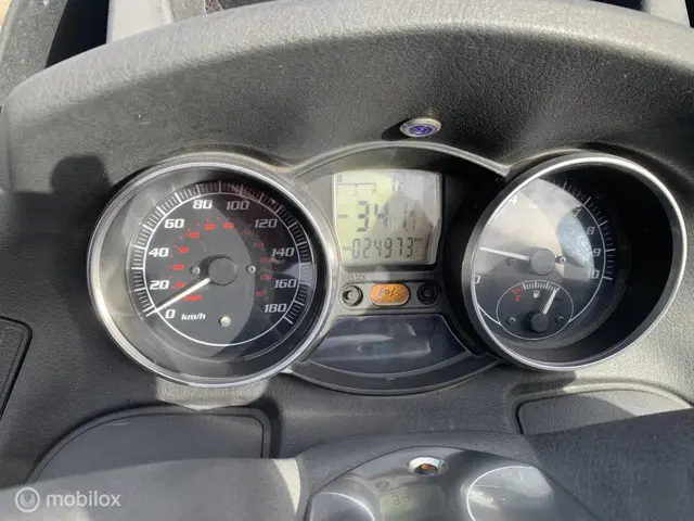 Piaggio MP3 3