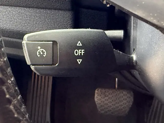 BMW Z4 Roadster sDrive18i Executive 2014 Benzine 22