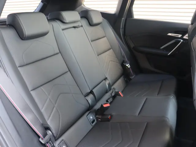 BMW iX1 eDrive20 2025 Elektrisch 10