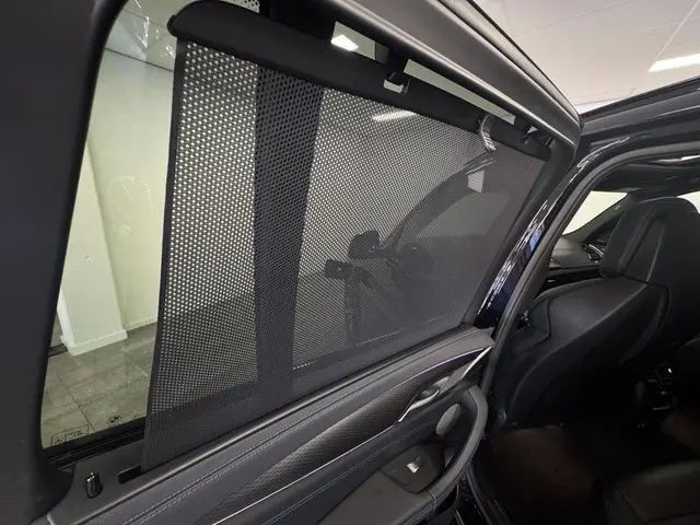 BMW X3 xDrive30e High Executive 2023 Hybride Benzine 44