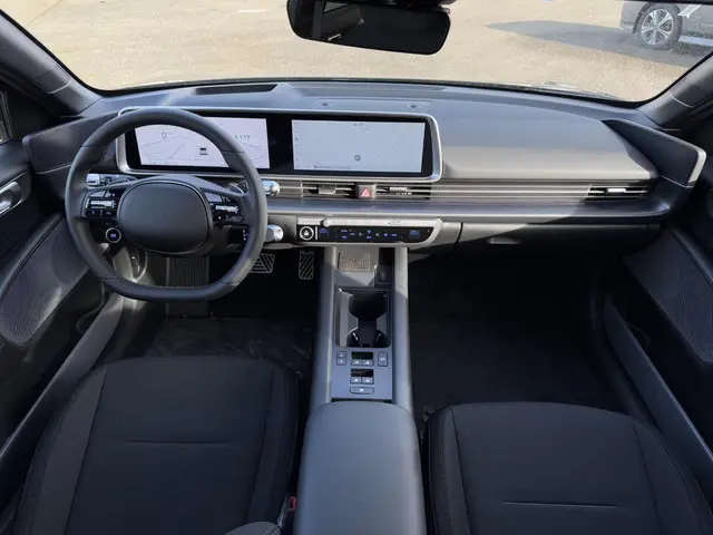 Hyundai IONIQ 6 Connect 77.4 kWh 2025 Elektrisch 13