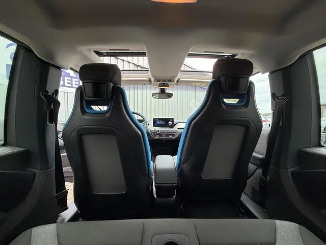 BMW i3 42 kWh|Pano|Snelladen|Incl. BTW|NAP 2019 Elektrisch 22